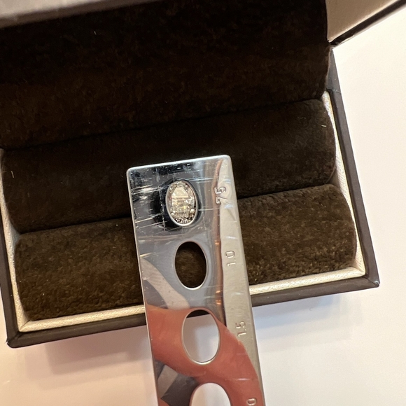 Jared Oval Diamond Halo 14k white gold engagement ring - Picture 16 of 17